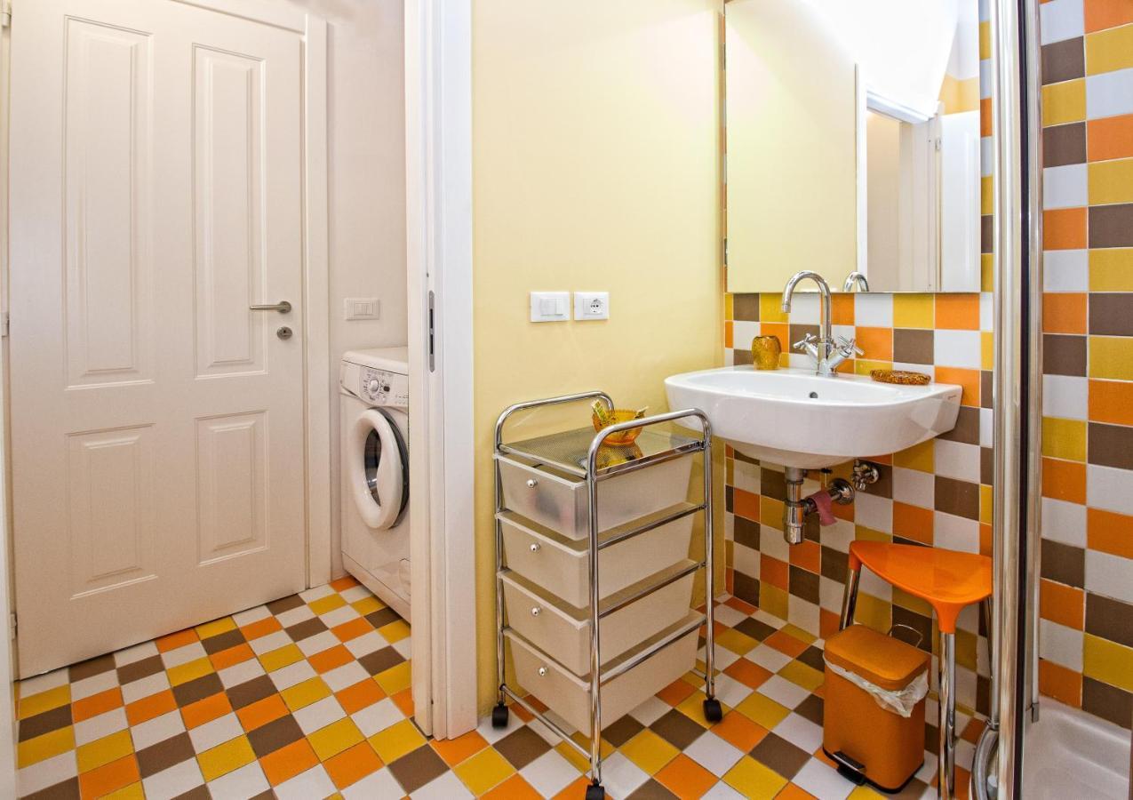 Charming Santa Croce Loft Apartment ฟลอเรนซ์ ภายนอก รูปภาพ